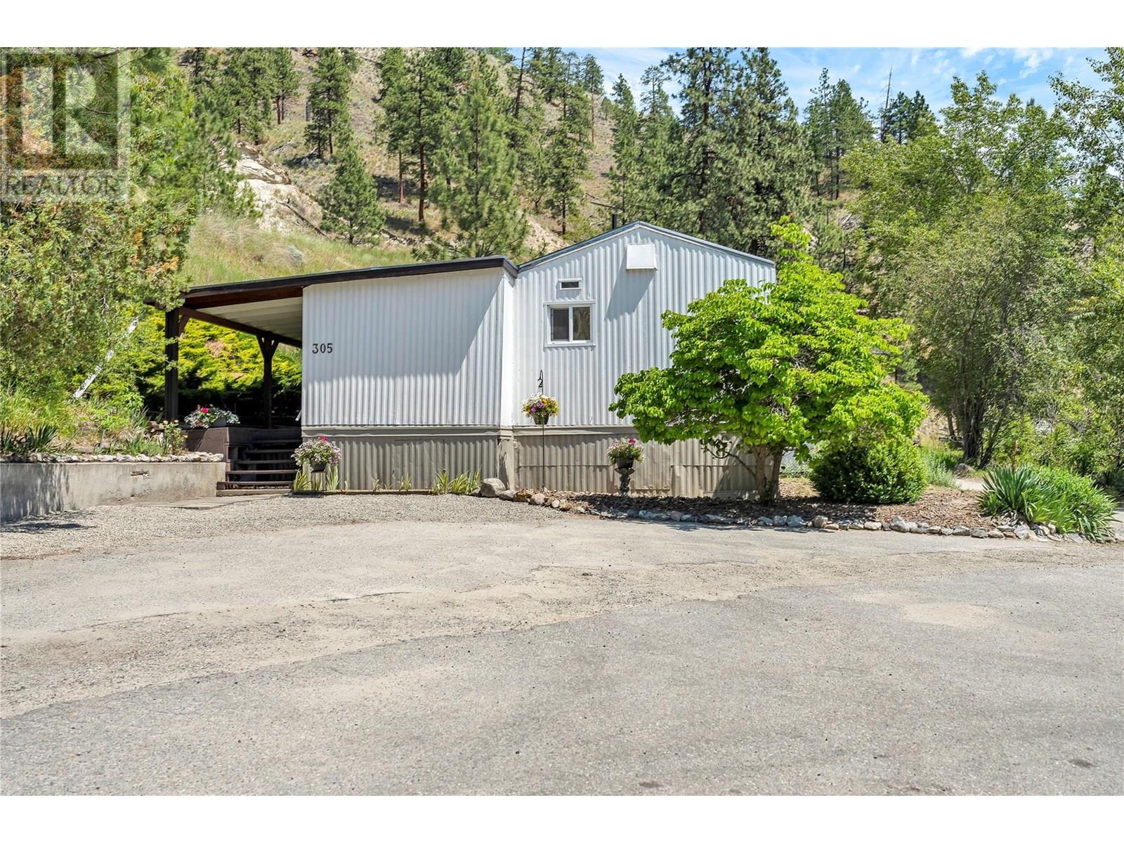 1701 Penticton Avenue Unit# 305, Penticton, British Columbia  V2A 2N5 - Photo 4 - 10352078