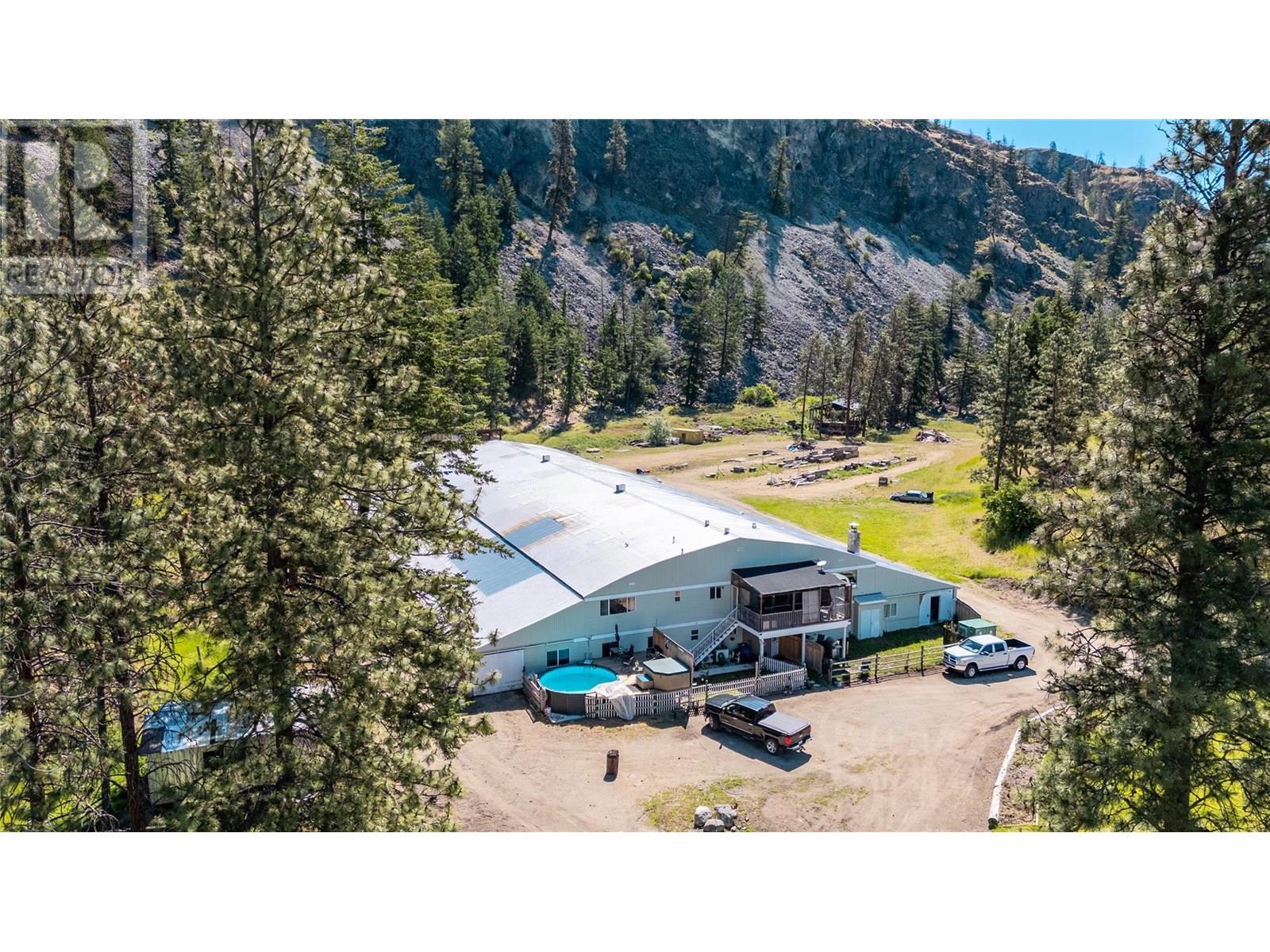 3803 MCLEAN CREEK Road, Okanagan Falls, British Columbia