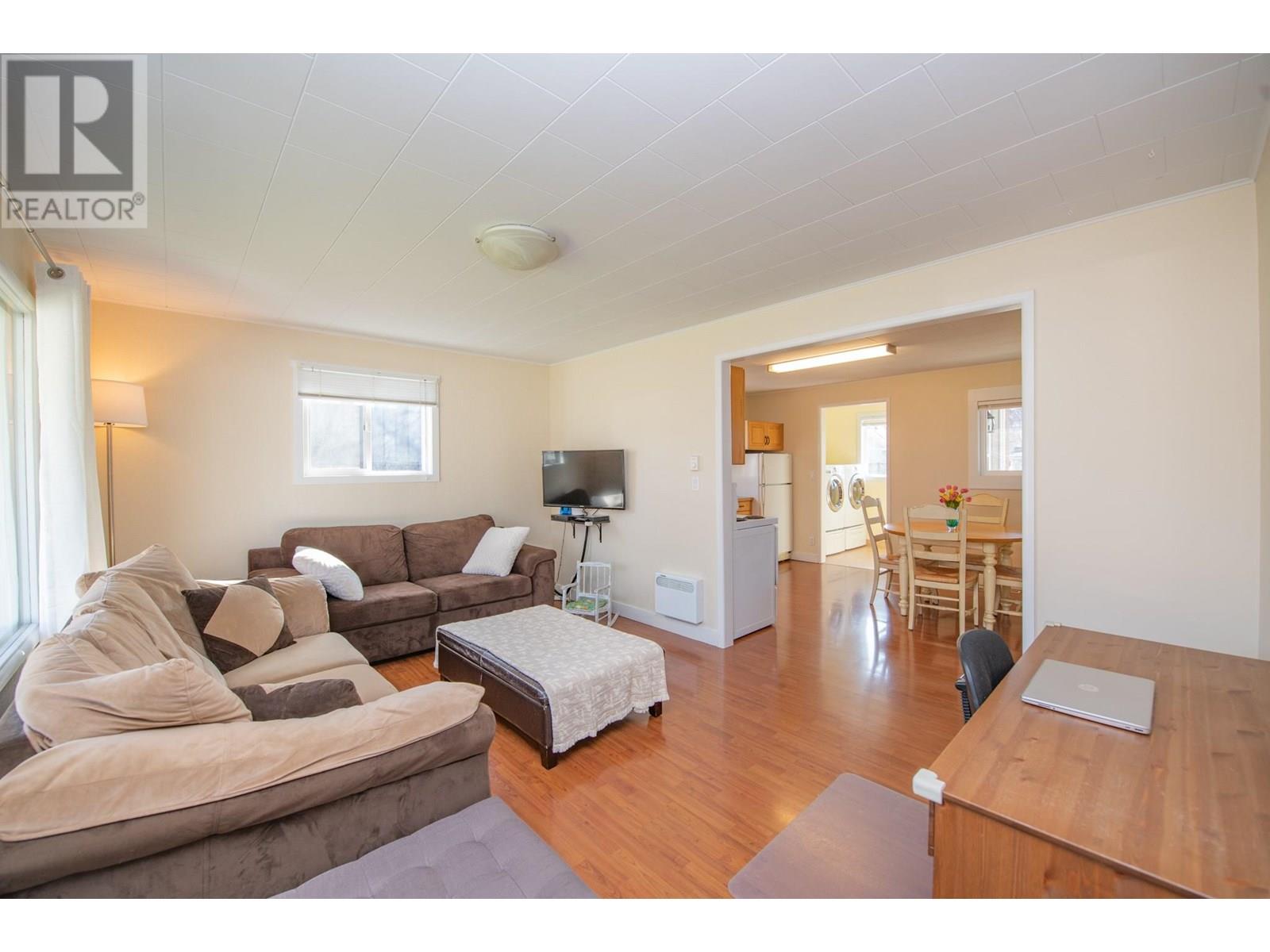 4106 28 Avenue, Vernon, British Columbia  V1T 1X5 - Photo 8 - 10340299