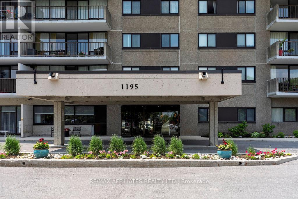 Property at 1705 - 1195 RICHMOND ROAD image 1