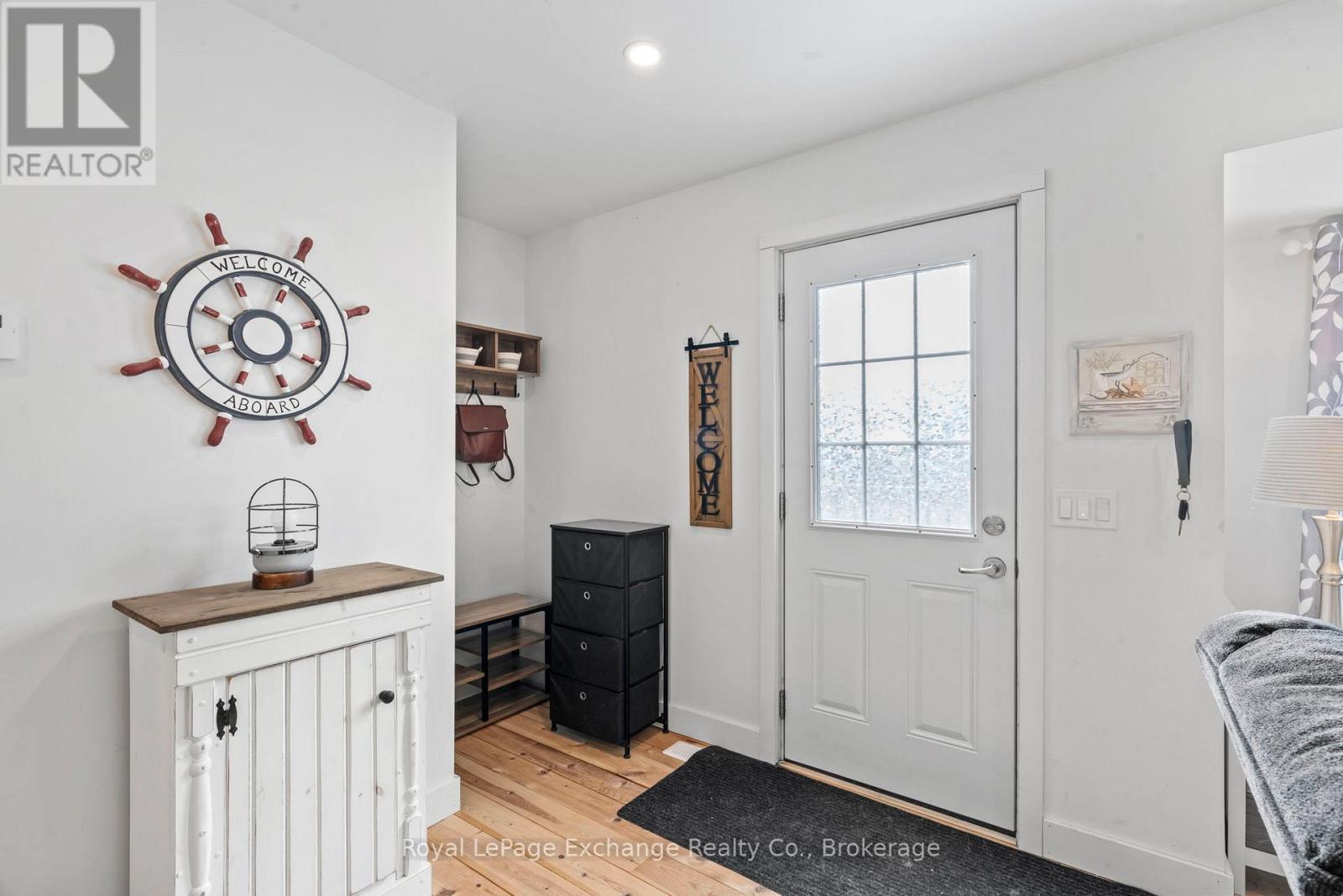 120 Seneca Street, Huron-Kinloss, Ontario  N2Z 2X3 - Photo 2 - X12033310