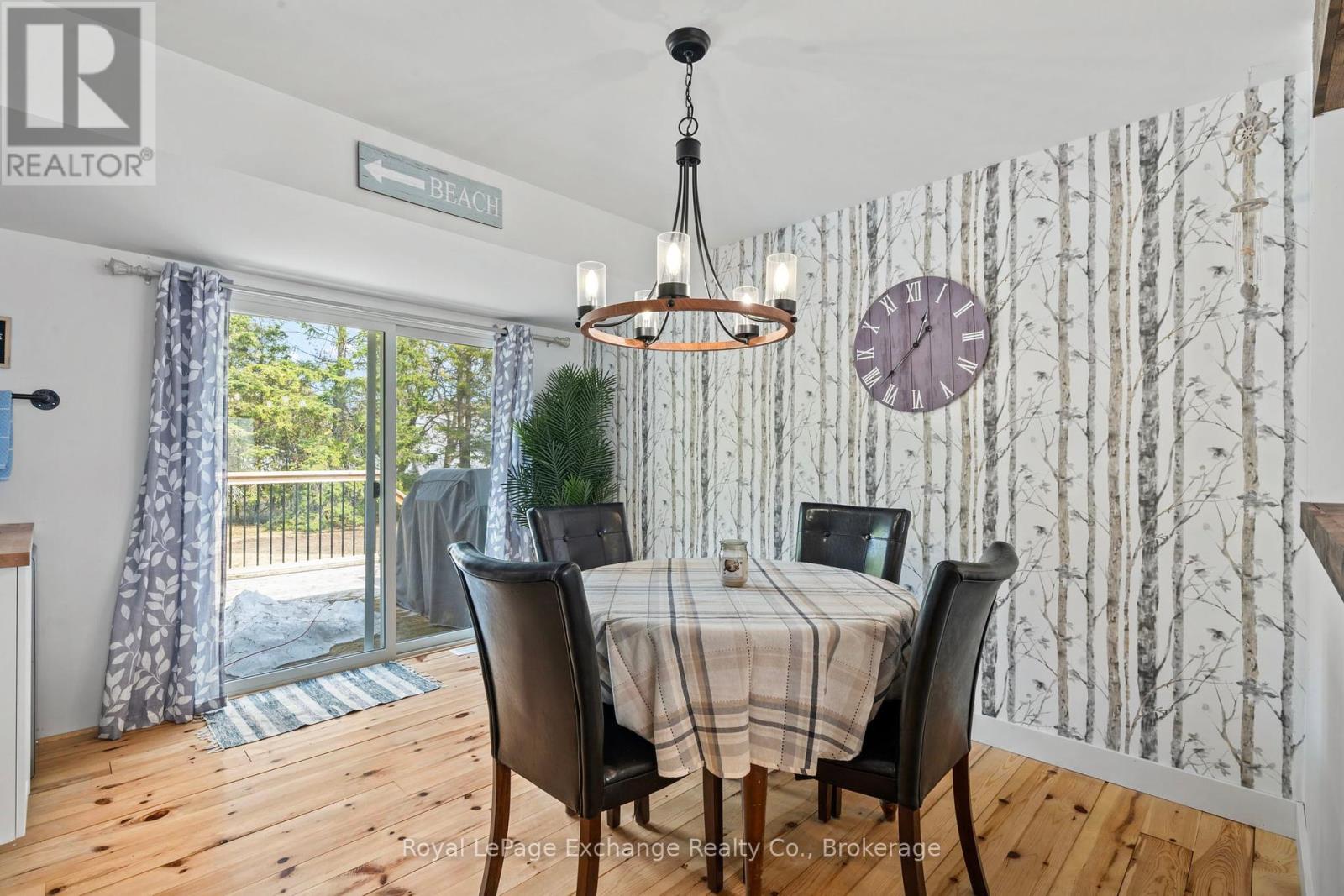 120 Seneca Street, Huron-Kinloss, Ontario  N2Z 2X3 - Photo 9 - X12033310