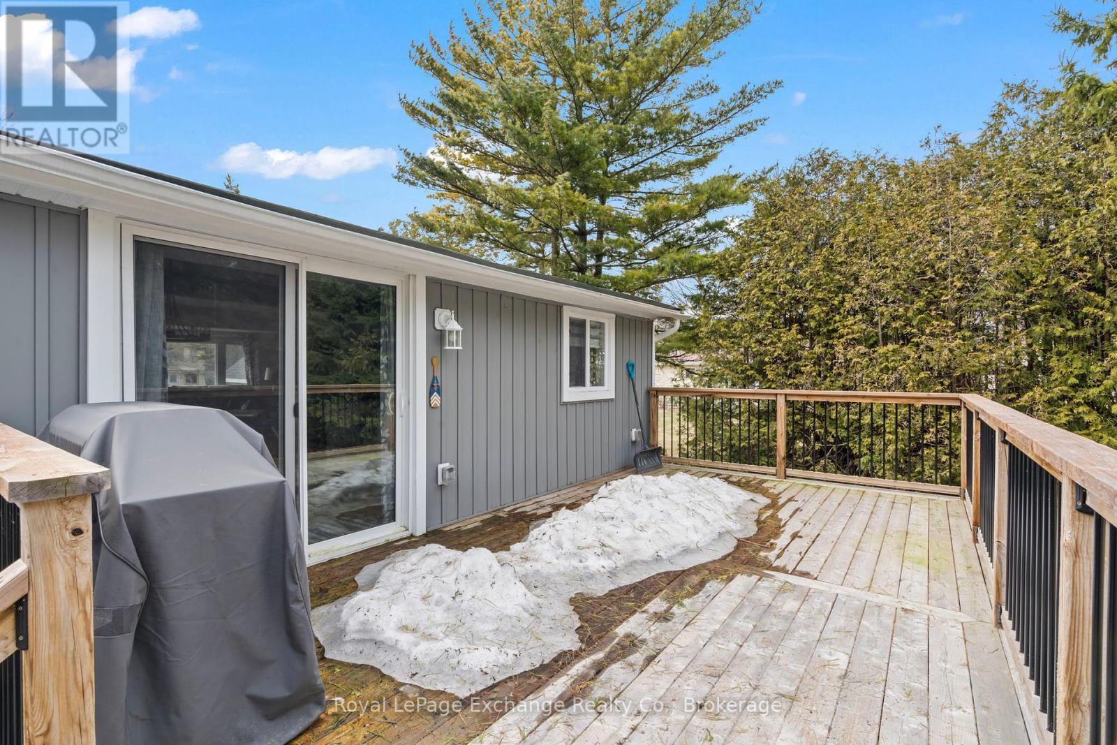 120 Seneca Street, Huron-Kinloss, Ontario  N2Z 2X3 - Photo 15 - X12033310