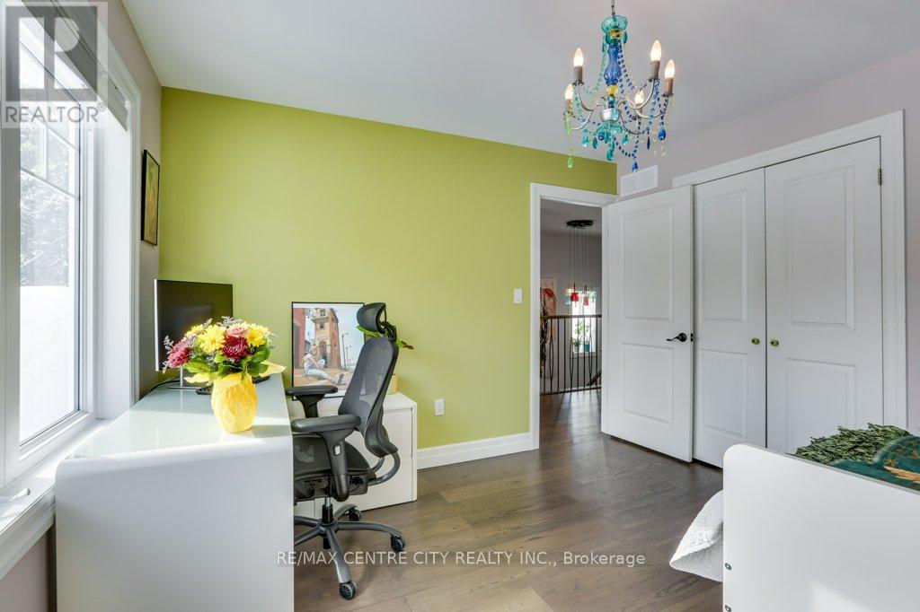 146 Victoria Street, London East, Ontario  N6A 2B7 - Photo 30 - X12127189
