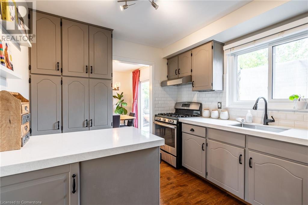 5510 Spruce Avenue, Burlington, Ontario  L7L 1P2 - Photo 13 - 40737553