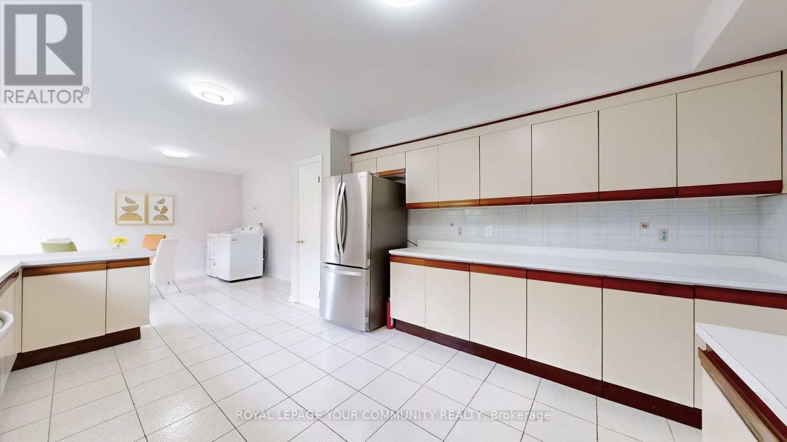 731 Glencairn Avenue, Toronto, Ontario  M6B 1Z9 - Photo 9 - C12209503