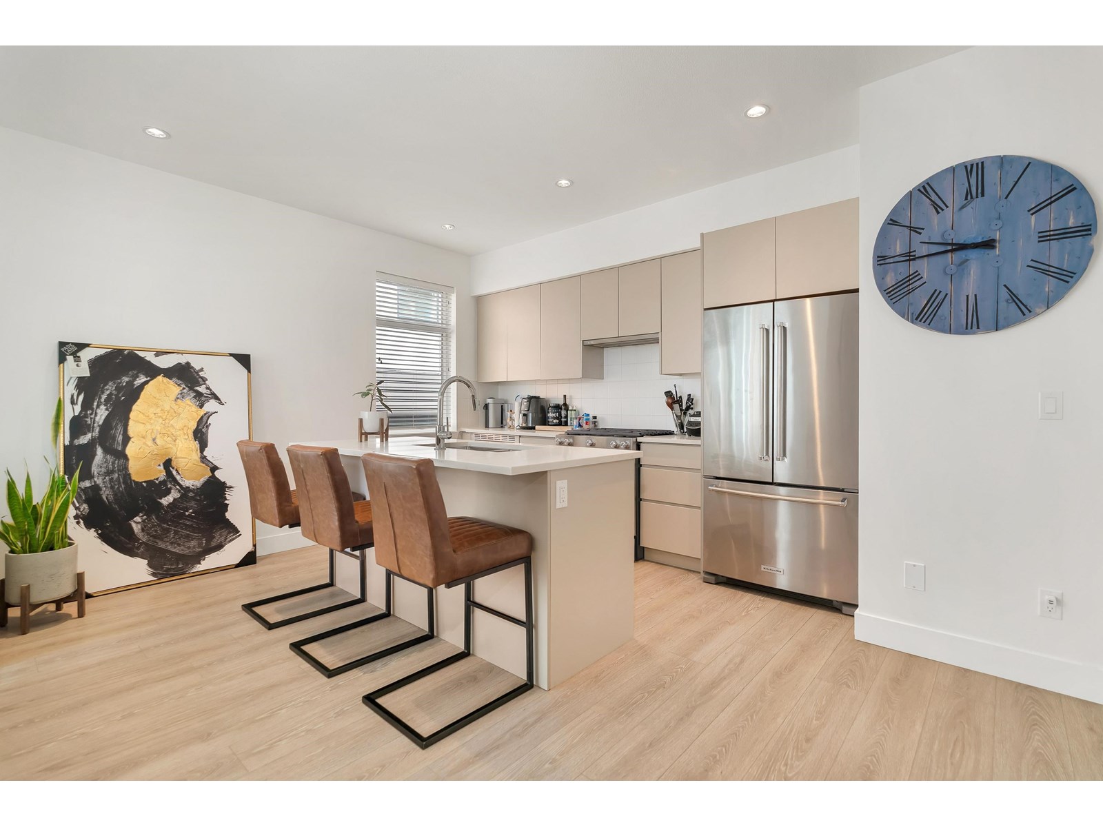 128 16433 19 AVENUE, Surrey, British Columbia