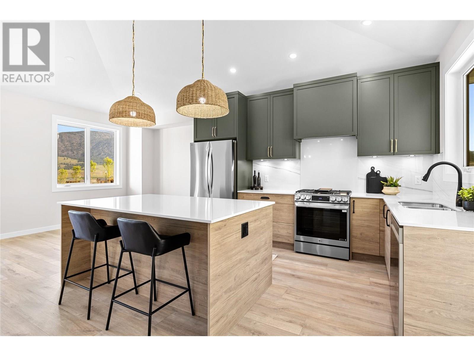 2075 Cortina Drive, Kelowna, British Columbia