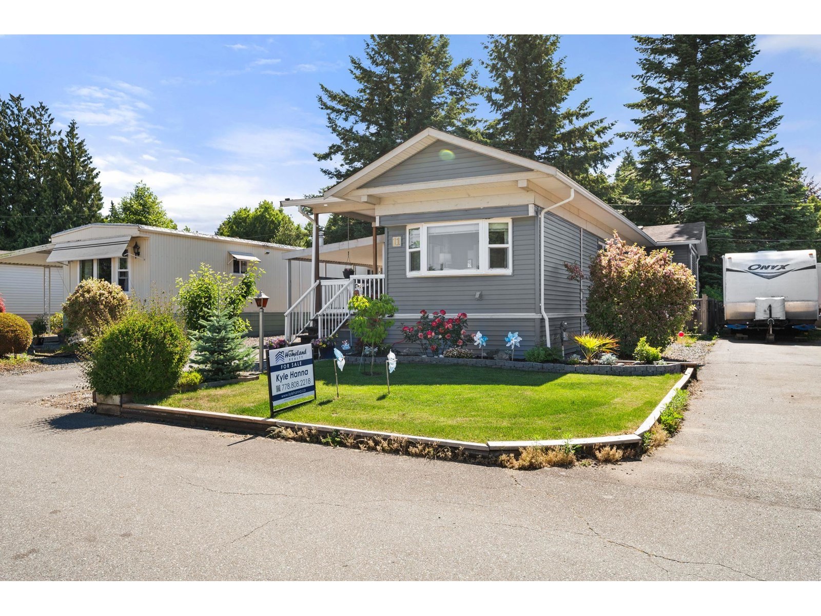 11 31313 Livingstone Avenue, Abbotsford, British Columbia  V2T 4T1 - Photo 2 - R3015290