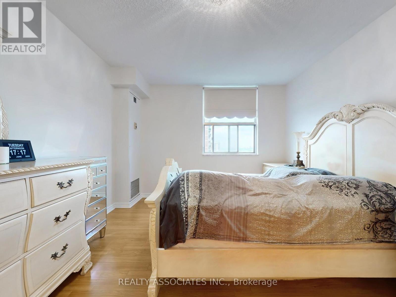 1704 - 205 Hilda Avenue, Toronto, Ontario  M2M 4B1 - Photo 23 - C12218760