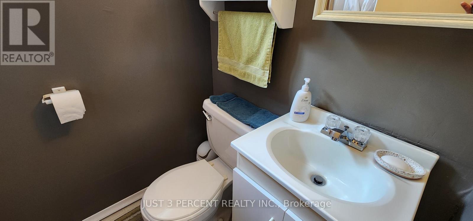 1087 St Paul's Street, Peterborough North, Ontario K9H 6J7 - Photo 28 - X12217146