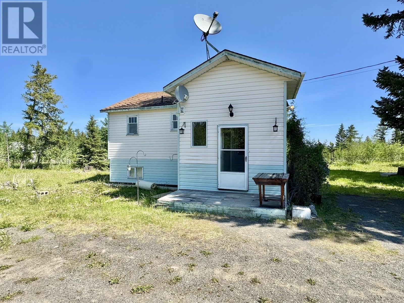 6700 MCMILLAN ROAD, Lone Butte, British Columbia
