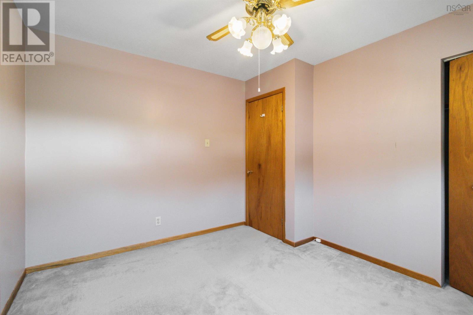 293 Kydd Street, Bridgewater, Nova Scotia  B4V 3H2 - Photo 19 - 202513723