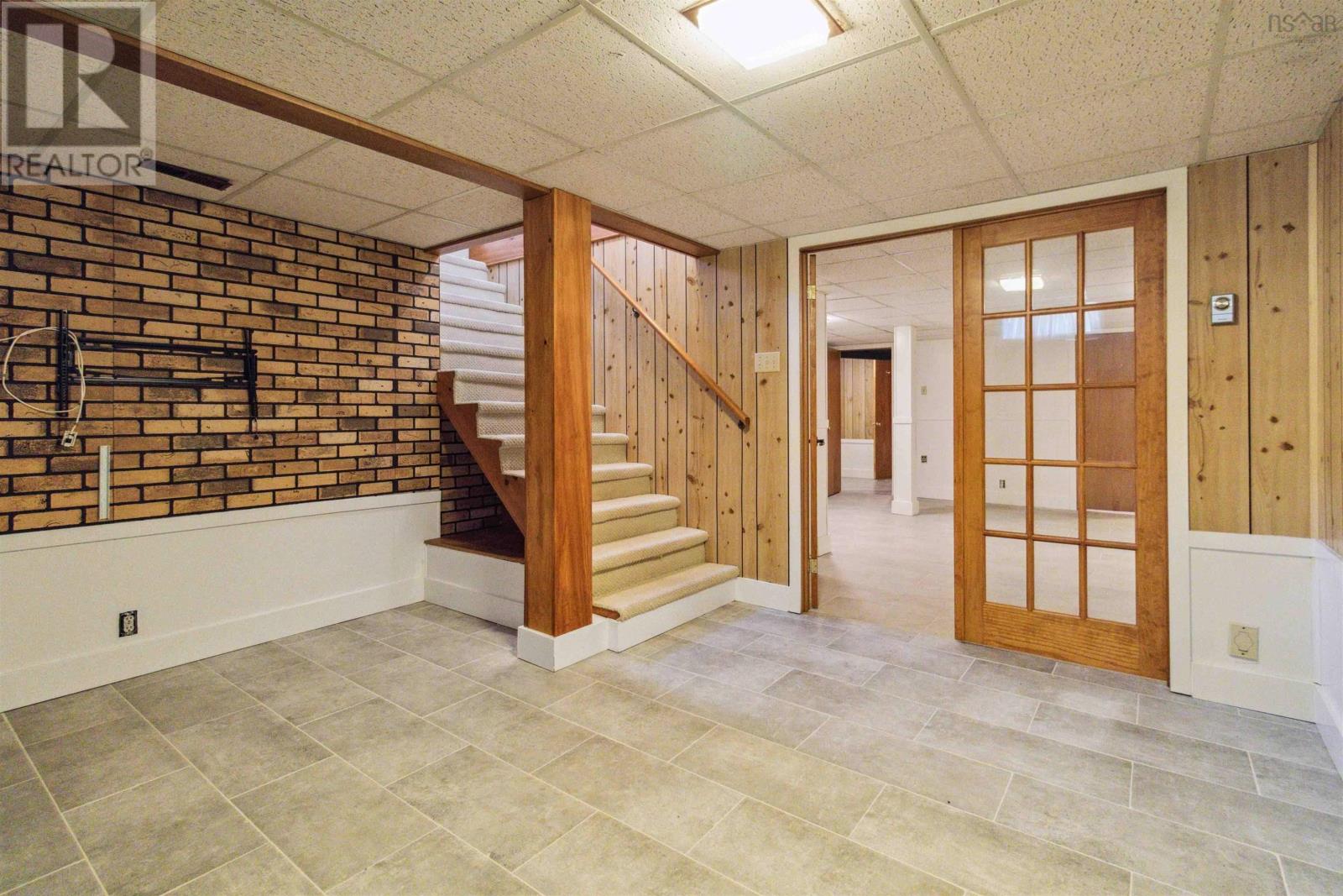 293 Kydd Street, Bridgewater, Nova Scotia  B4V 3H2 - Photo 29 - 202513723