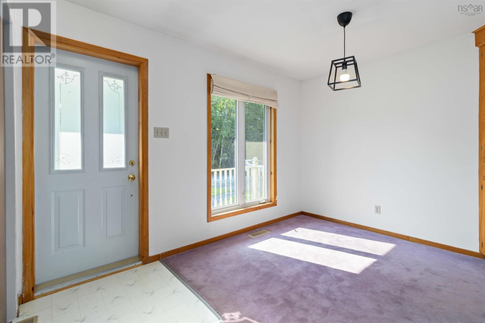 293 Kydd Street, Bridgewater, Nova Scotia  B4V 3H2 - Photo 4 - 202513723