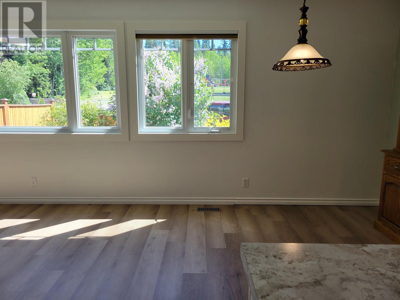 177 E 5th Street, Vanderhoof, British Columbia  V0J 3A0 - Photo 6 - R3014840