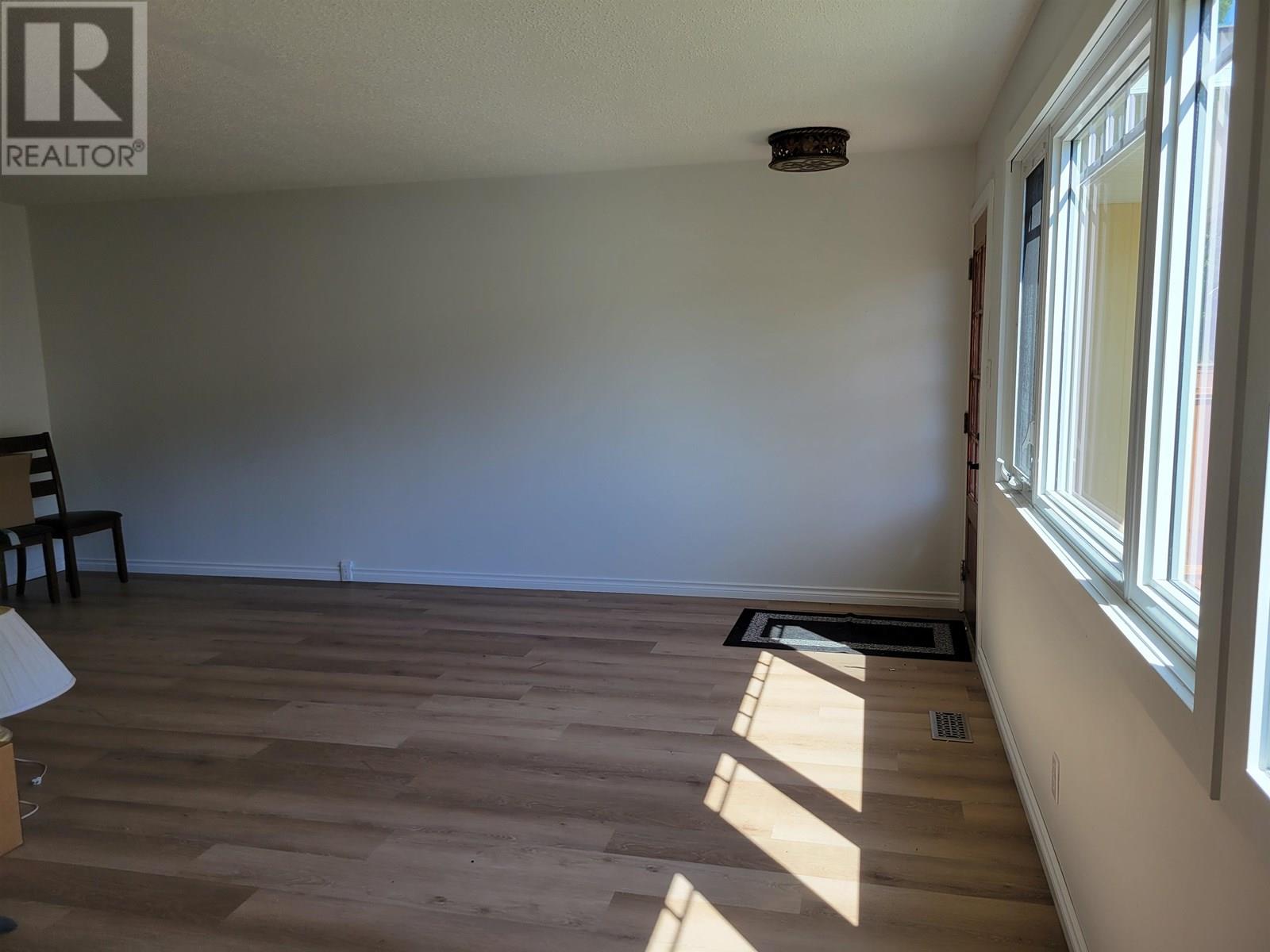 177 E 5th Street, Vanderhoof, British Columbia  V0J 3A0 - Photo 8 - R3014840
