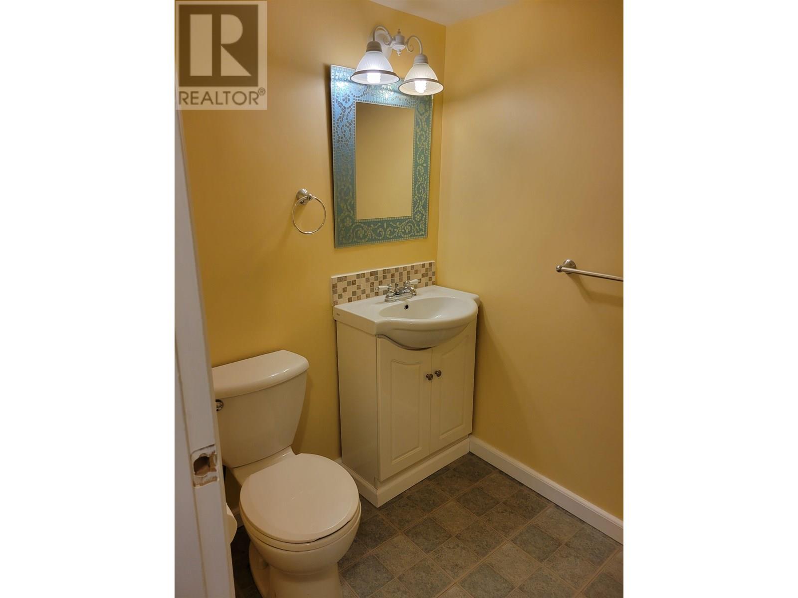 177 E 5th Street, Vanderhoof, British Columbia  V0J 3A0 - Photo 15 - R3014840