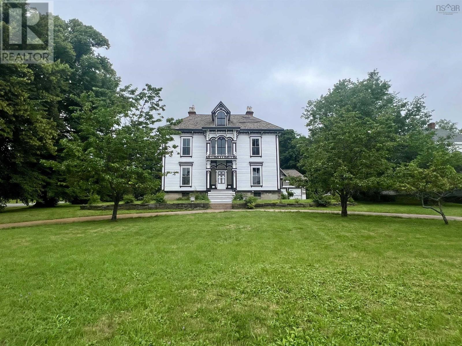 258 Faulkland Street, Pictou, Nova Scotia  B0K 1H0 - Photo 1 - 202417381