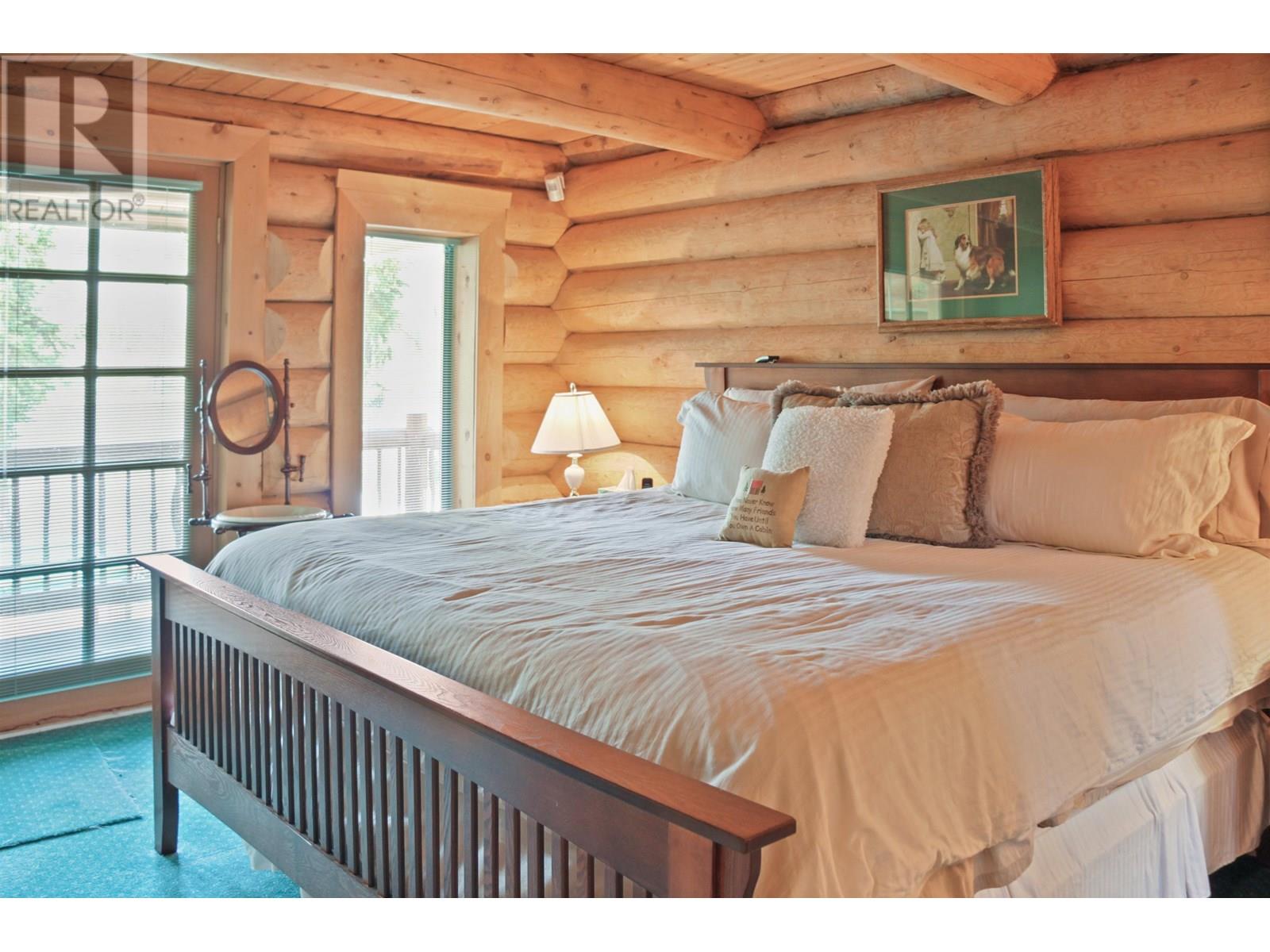 6437 Shore Court, Green Lake, British Columbia  V0K 2K2 - Photo 10 - R3015234