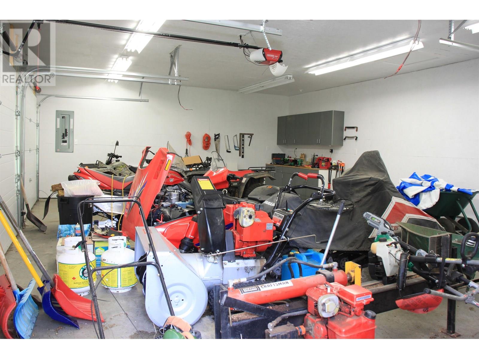 6437 Shore Court, Green Lake, British Columbia  V0K 2K2 - Photo 22 - R3015234