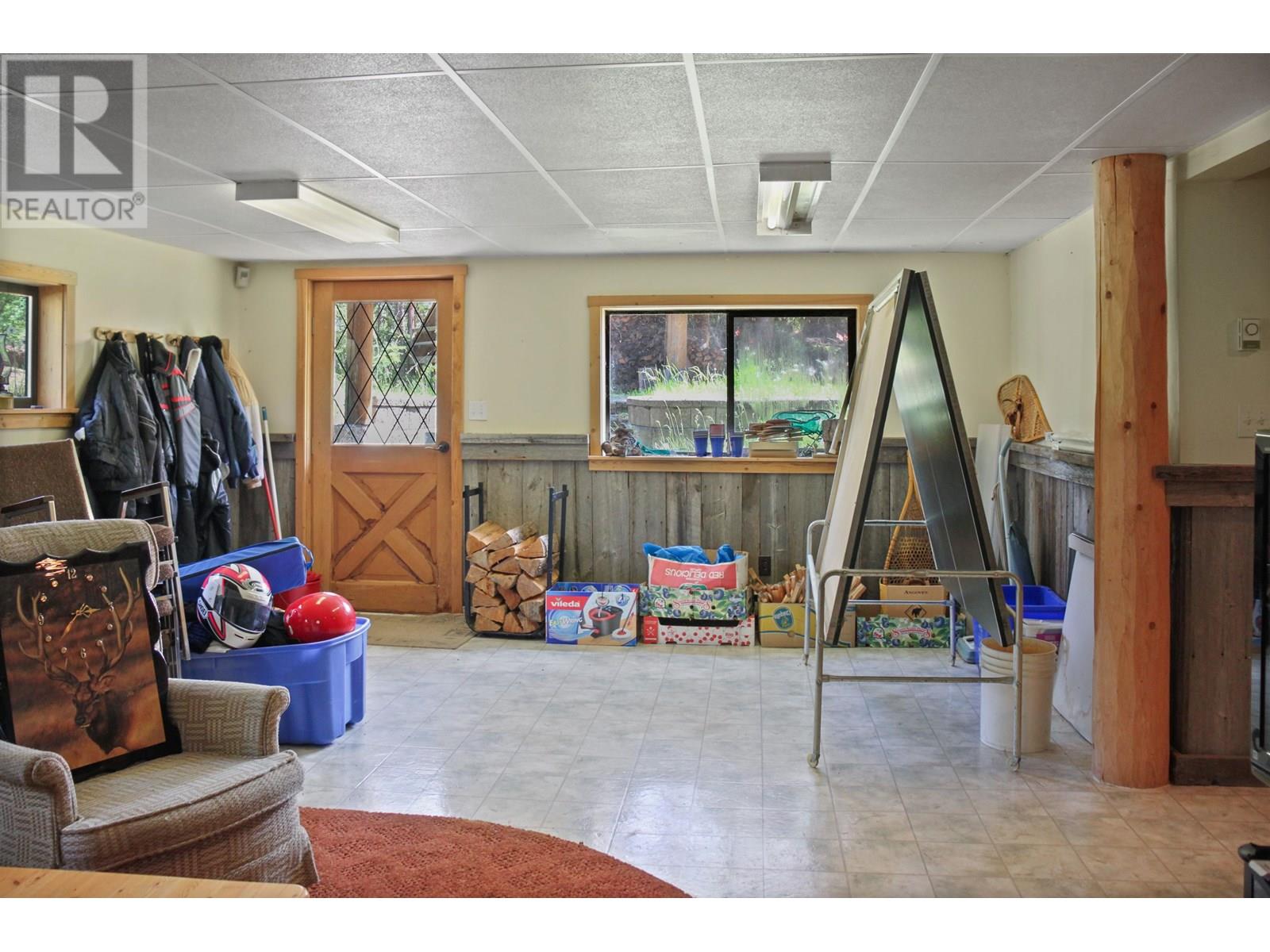 6437 Shore Court, Green Lake, British Columbia  V0K 2K2 - Photo 18 - R3015234