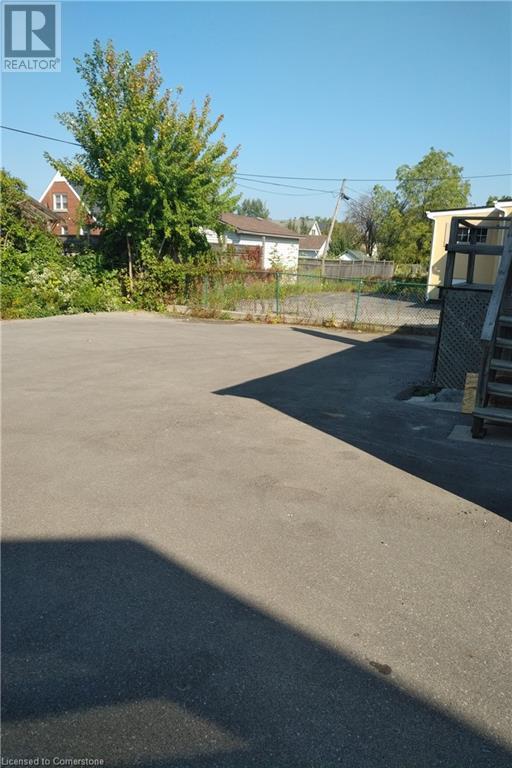 666 Upper James Street, Hamilton, Ontario  L9C 2Z3 - Photo 2 - 40741189