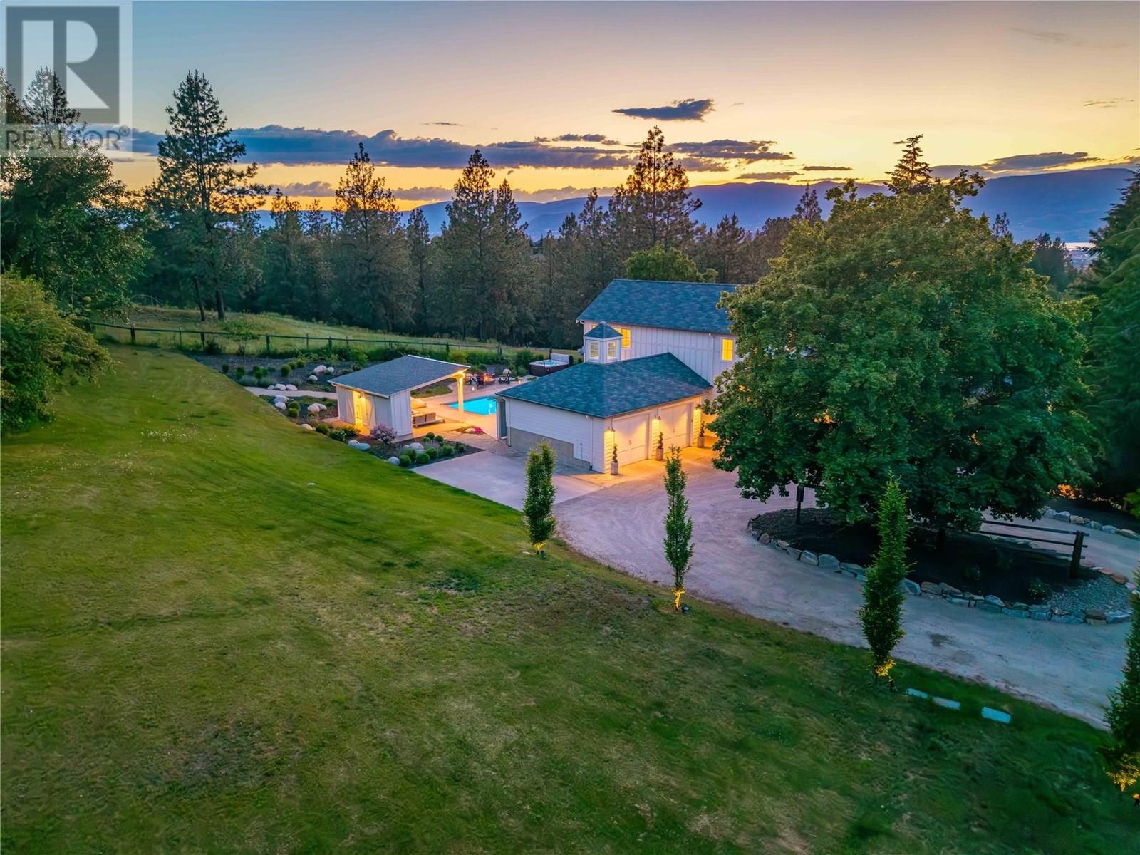 2376 Saucier Road, Kelowna, British Columbia