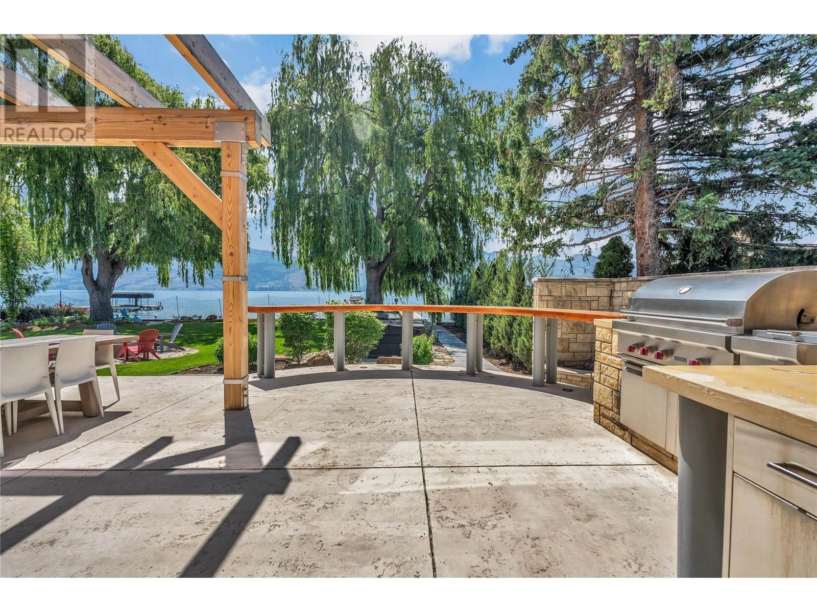 2463 Whitworth Road, West Kelowna, British Columbia  V4T 2K5 - Photo 8 - 10351072