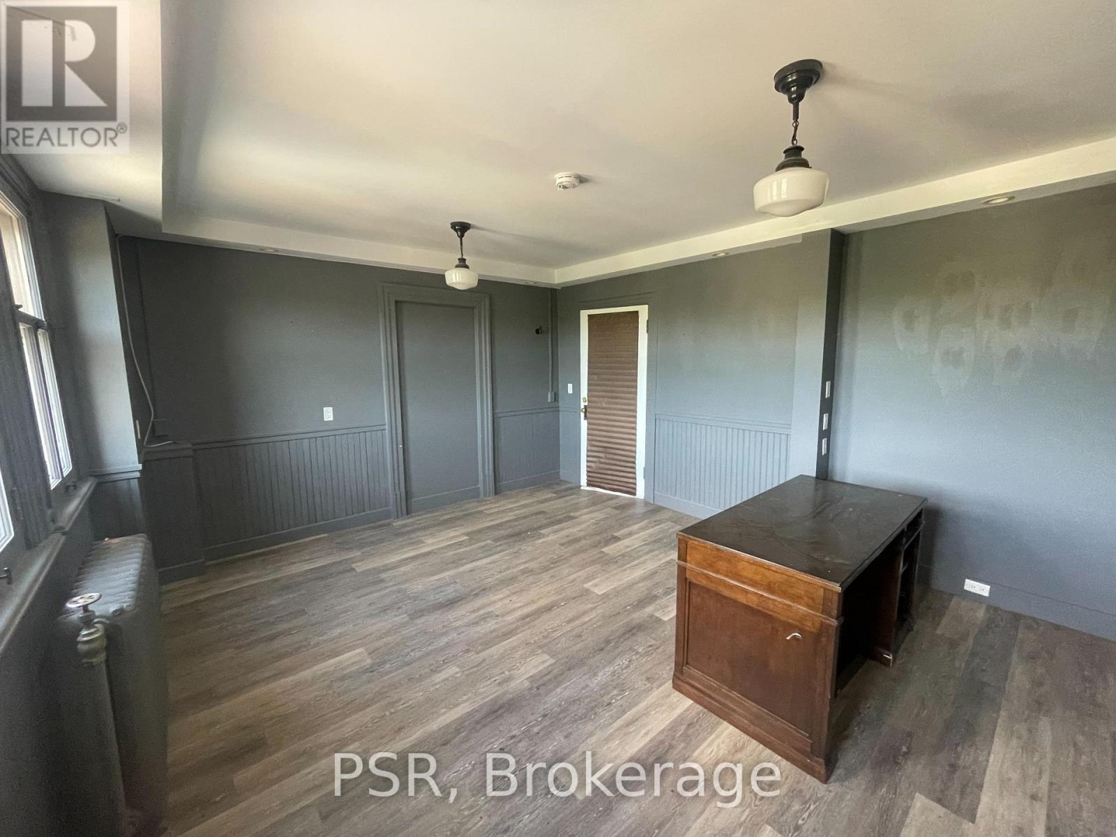302 - 49 Manitoba Street, Bracebridge, Ontario  P1L 2B2 - Photo 3 - X12210743