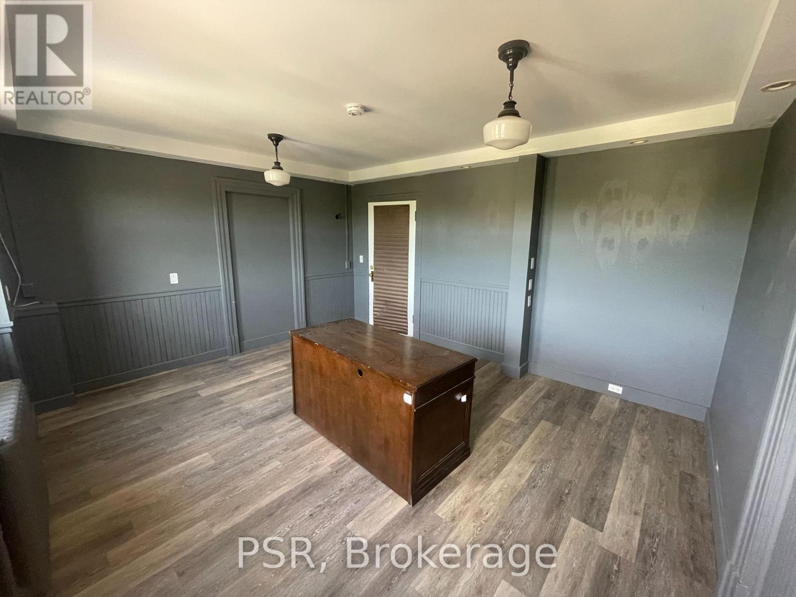 302 - 49 Manitoba Street, Bracebridge, Ontario  P1L 2B2 - Photo 4 - X12210743
