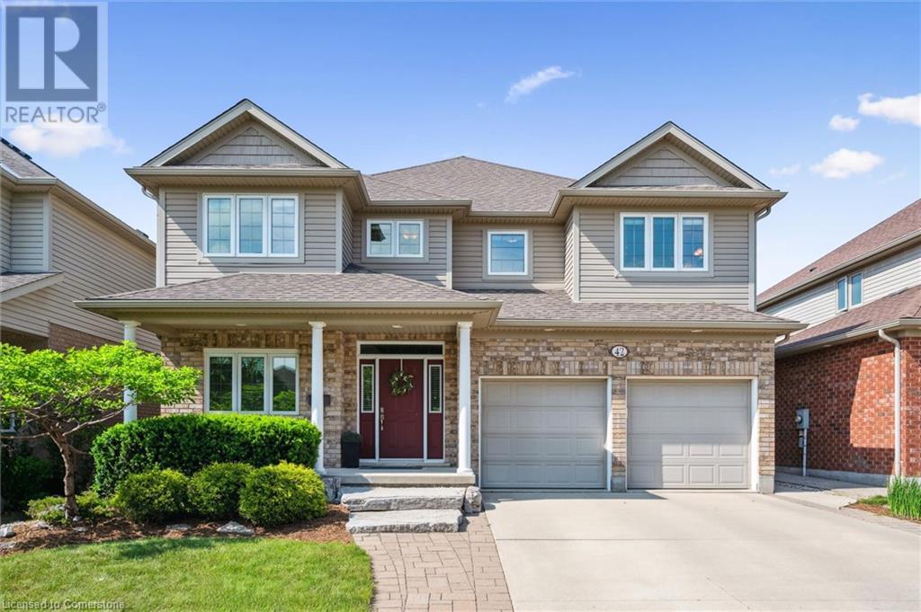 42 TREEVIEW Drive, St. Jacobs, Ontario