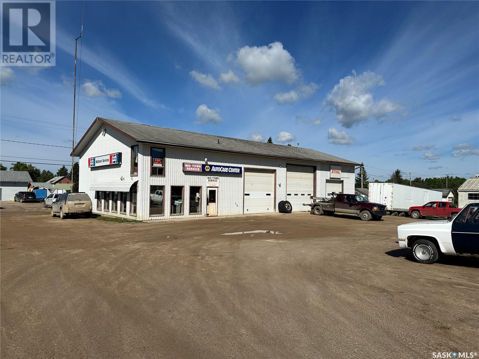 102 4th AVENUE N, Big River, Saskatchewan