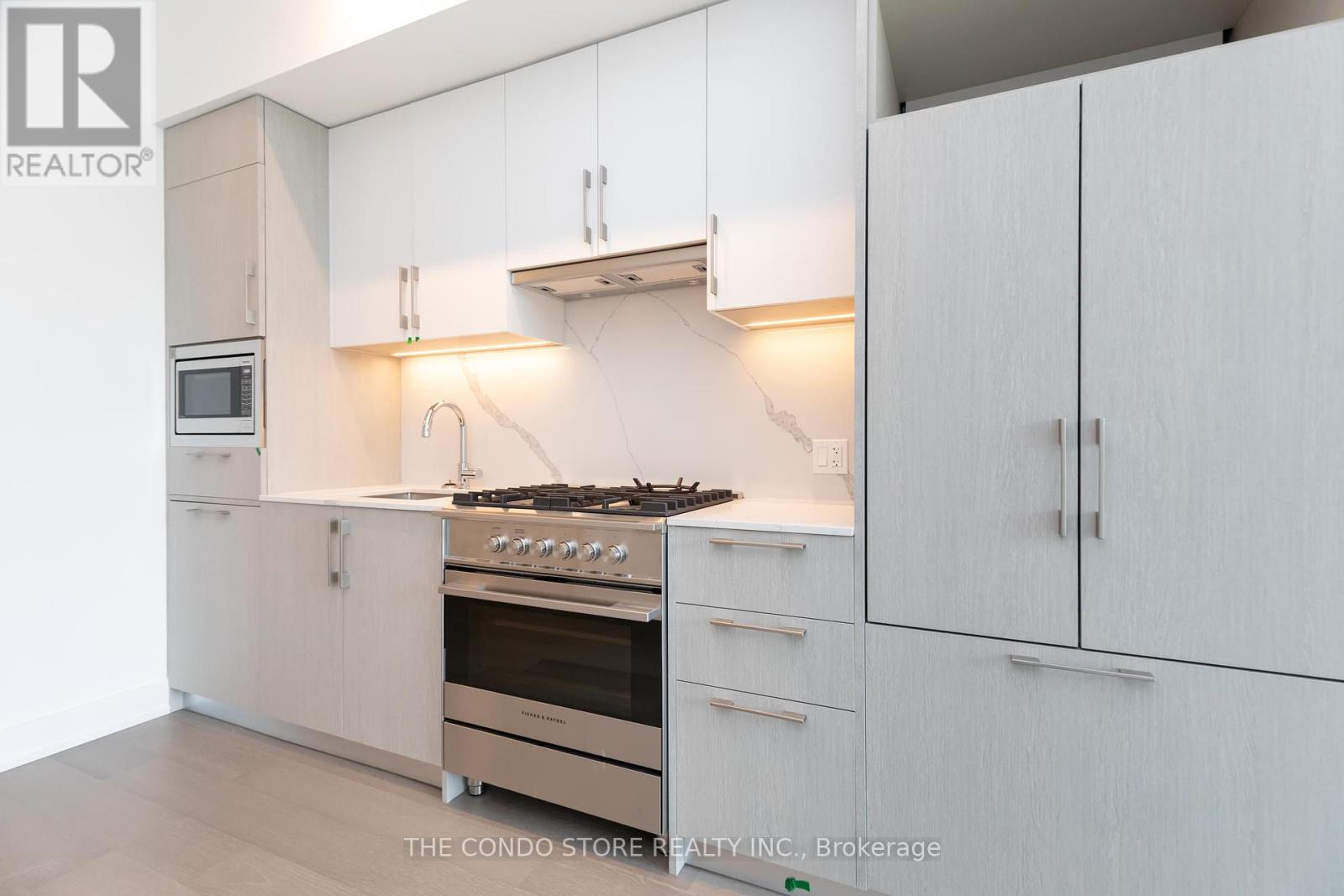 303 - 8 Manor Road E, Toronto, Ontario  M4S 2A5 - Photo 8 - C12144756