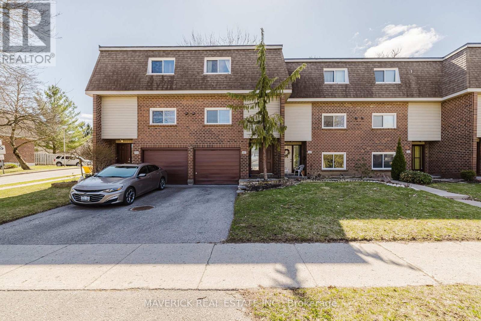 667 GRIFFITH STREET, london south (south k), Ontario