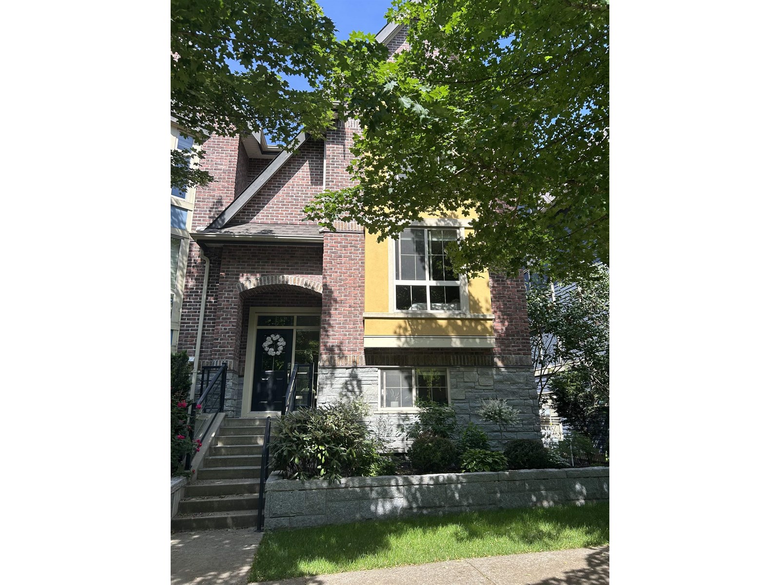 5733 MITCHELL STREET|Garrison Crossing, Chilliwack, British Columbia