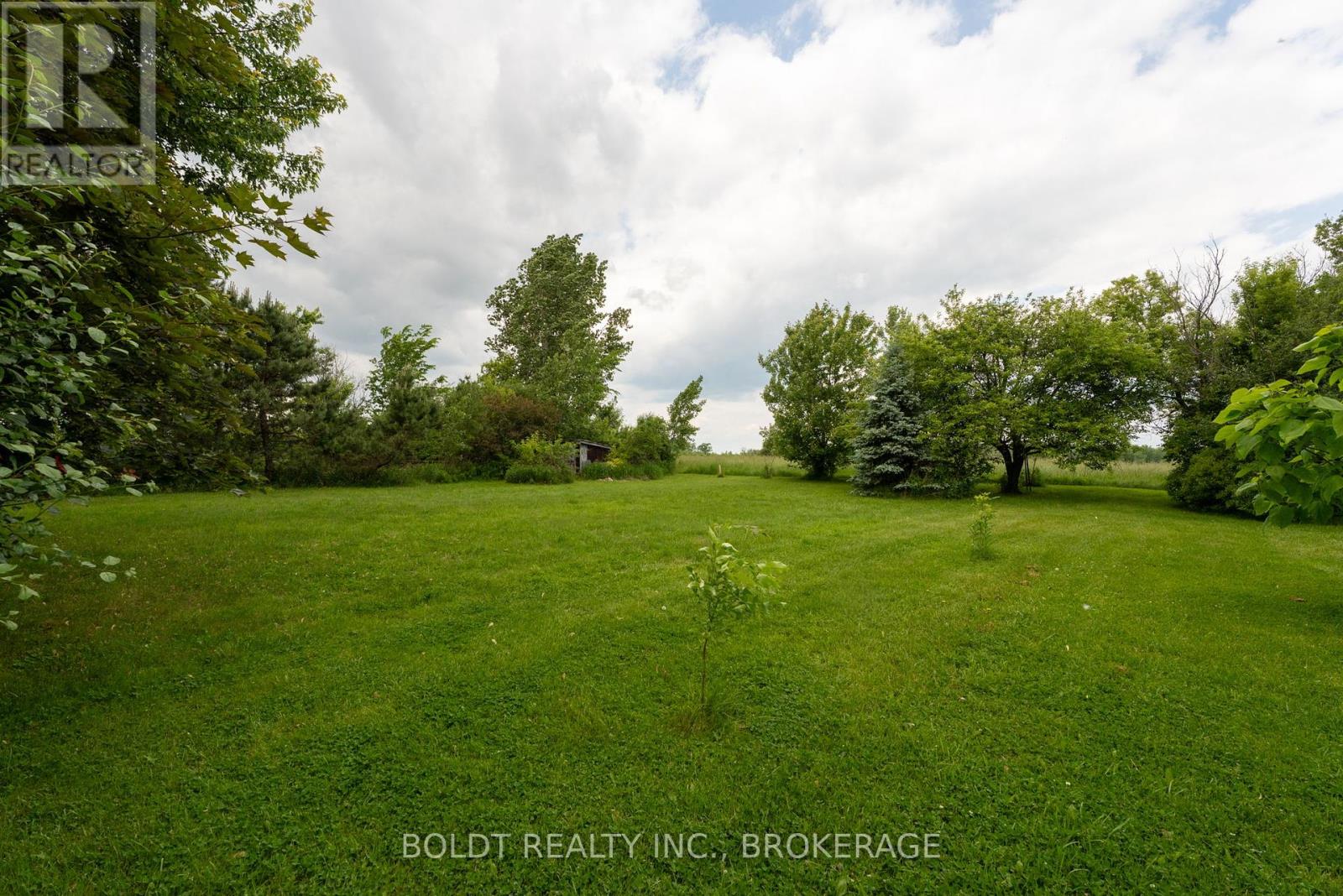 339 Eleventh Road E, Hamilton, Ontario  L8J 3N3 - Photo 13 - X12219793