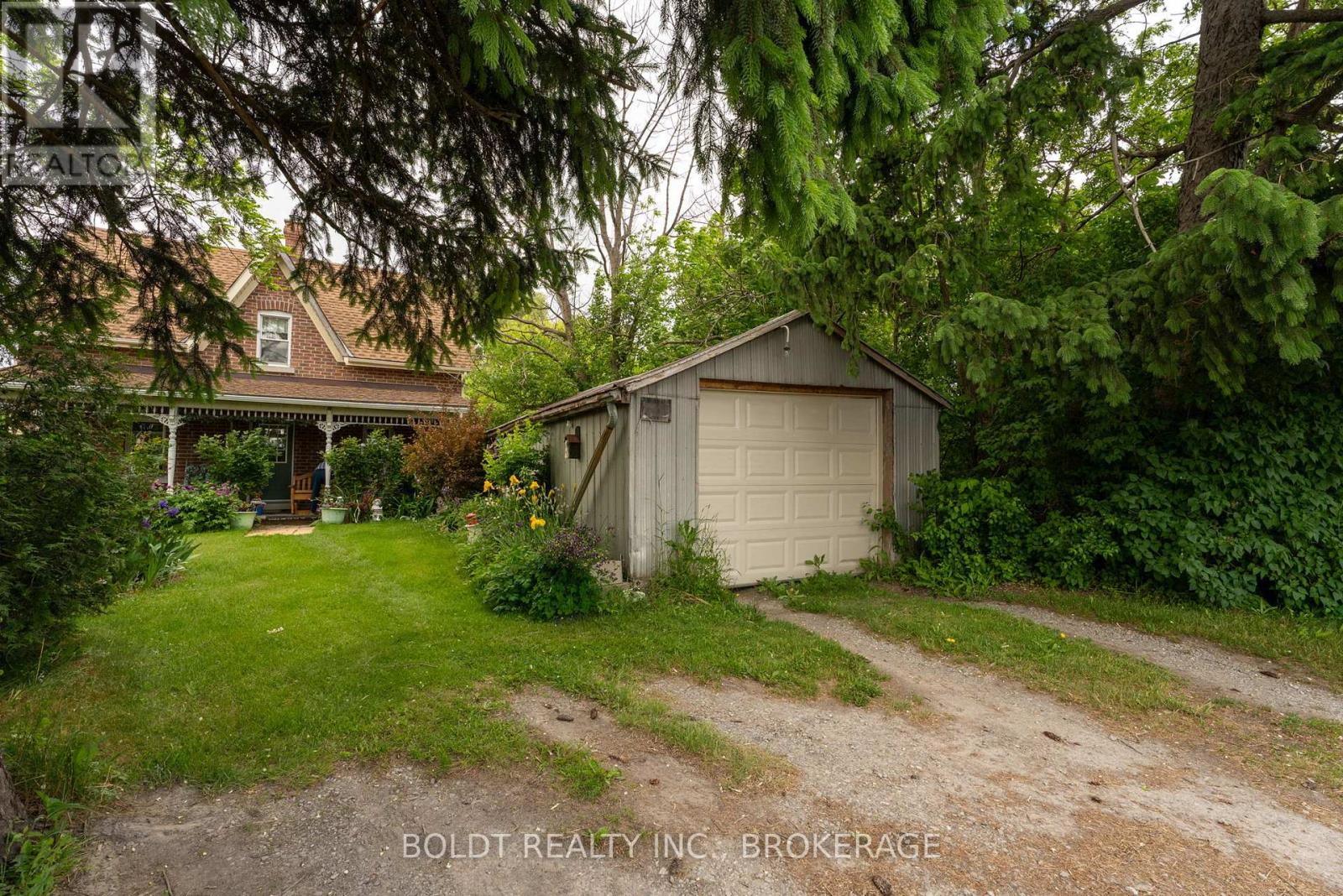 339 Eleventh Road E, Hamilton, Ontario  L8J 3N3 - Photo 7 - X12219793