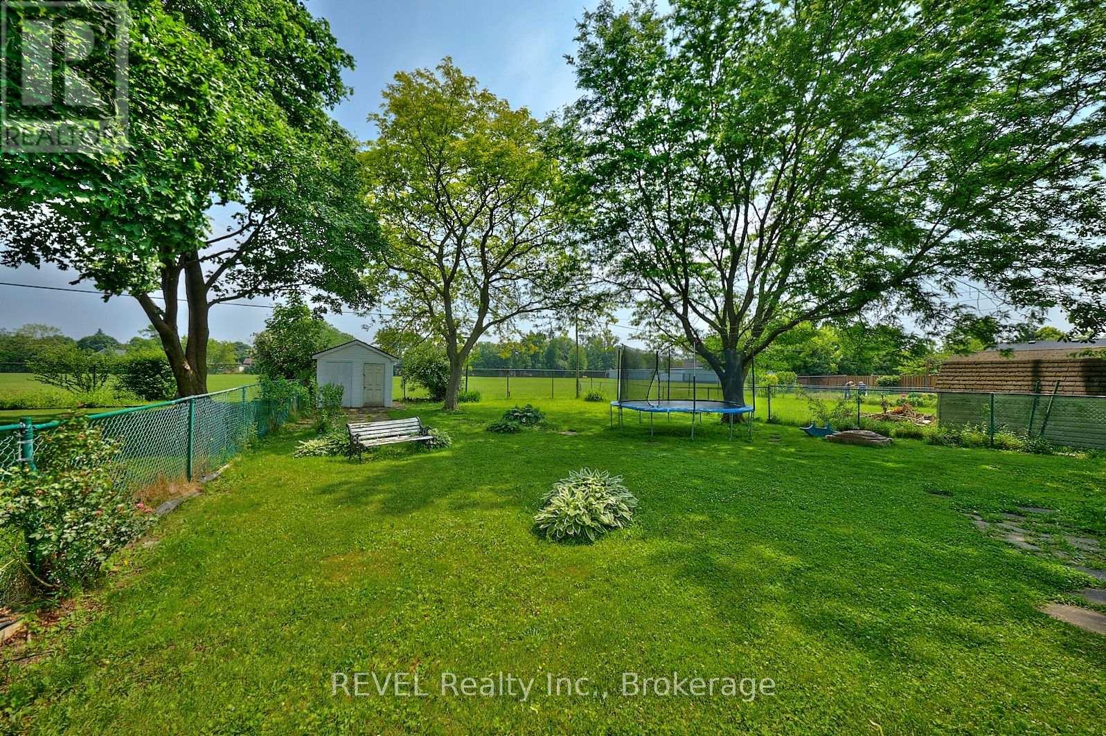 6724 Mcmicking Street, Niagara Falls, Ontario  L2J 1X3 - Photo 32 - X12219820