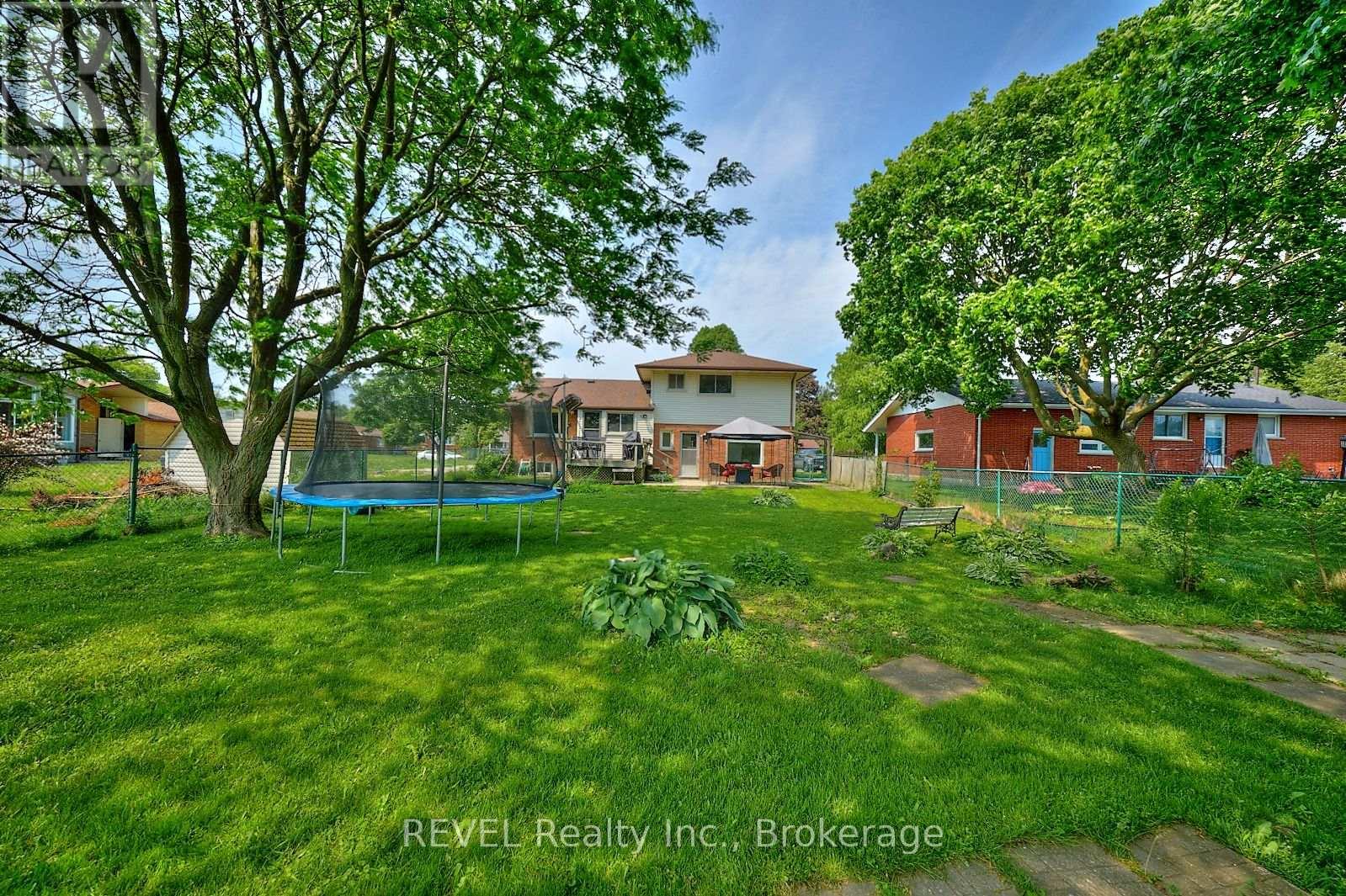 6724 Mcmicking Street, Niagara Falls, Ontario  L2J 1X3 - Photo 37 - X12219820