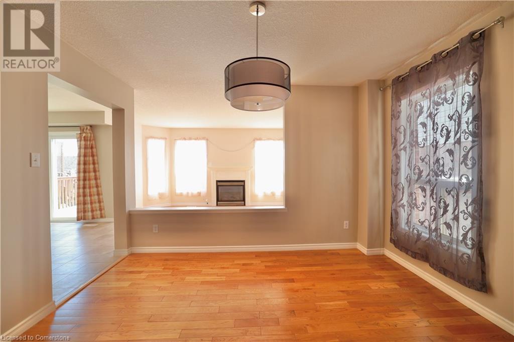 747 Karlsfeld Road, Waterloo, Ontario  N2T 2X2 - Photo 17 - 40720978