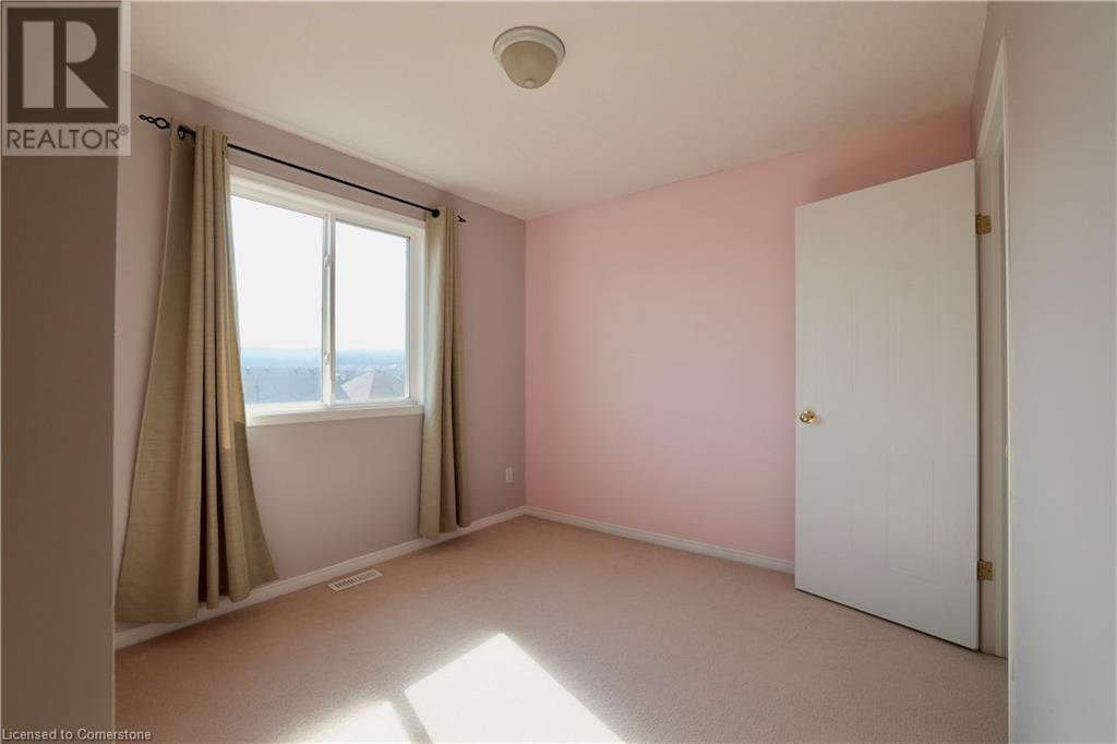 747 Karlsfeld Road, Waterloo, Ontario  N2T 2X2 - Photo 37 - 40720978