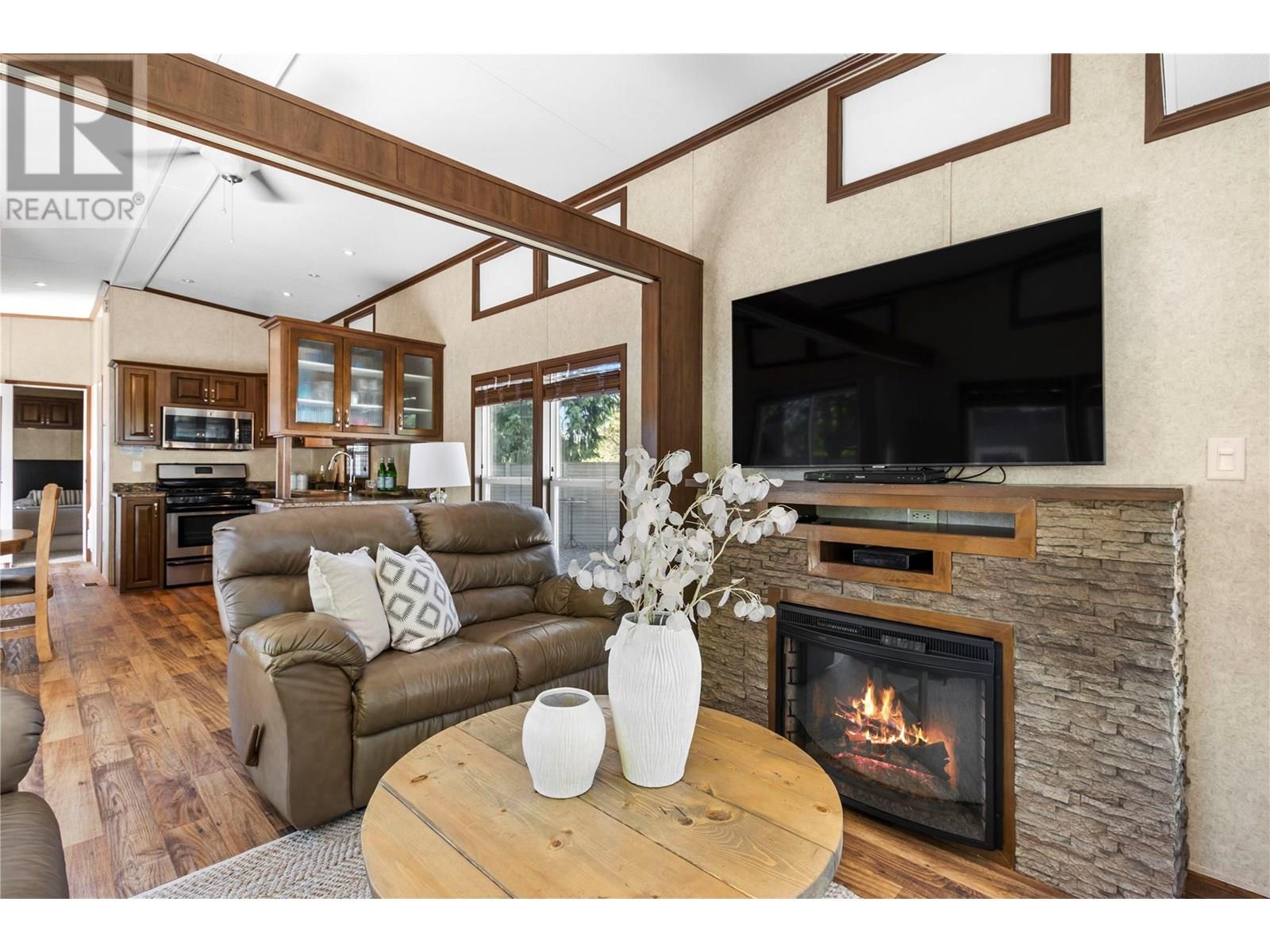 1131 Pine Grove Road Unit# 38, Scotch Creek, British Columbia  V0E 1M5 - Photo 12 - 10349523