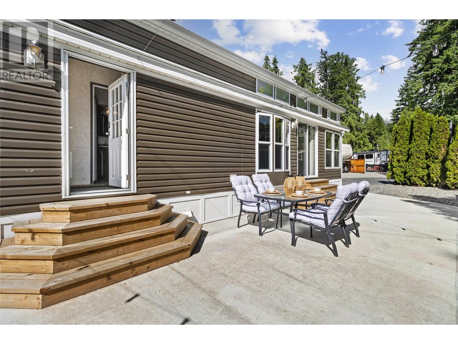1131 Pine Grove Road Unit# 38, Scotch Creek, British Columbia  V0E 1M5 - Photo 8 - 10349523
