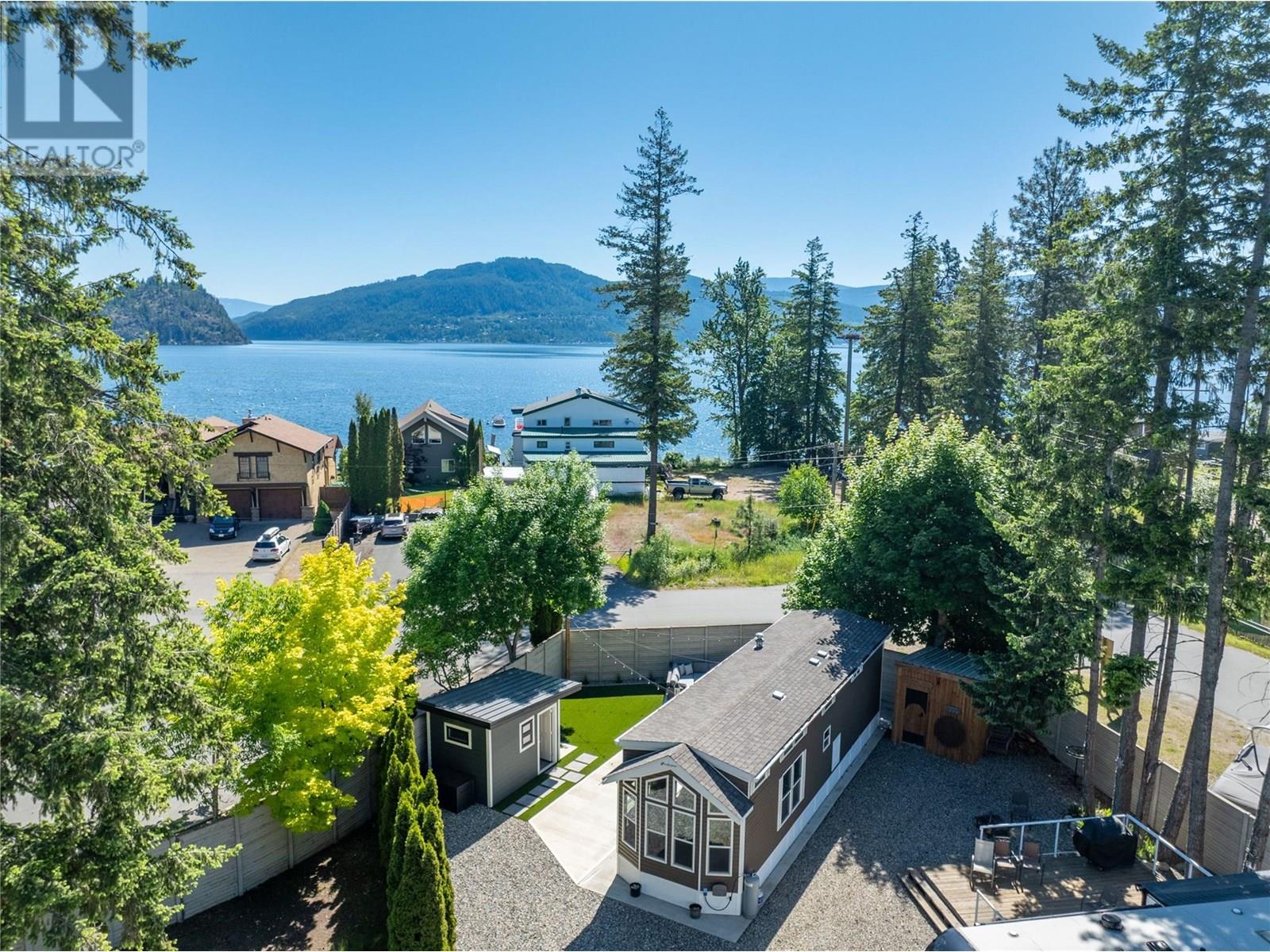 1131 Pine Grove Road Unit# 38, Scotch Creek, British Columbia