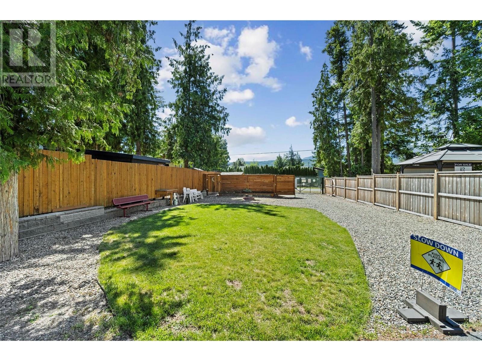 1131 Pine Grove Road Unit# 38, Scotch Creek, British Columbia  V0E 1M5 - Photo 32 - 10349523