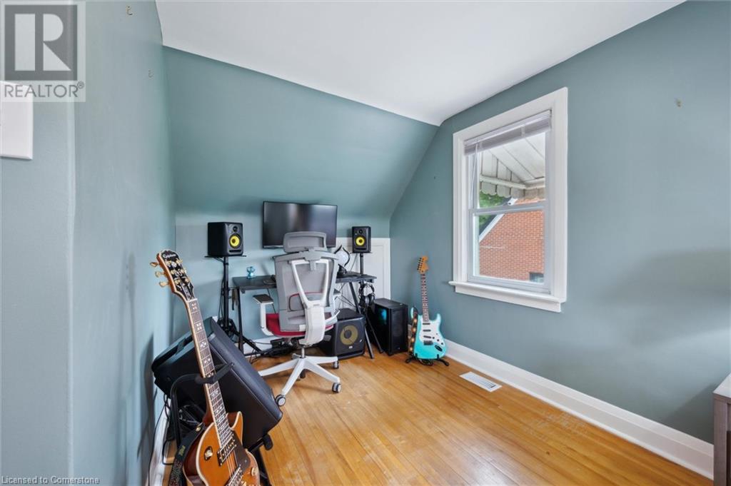 325 Patricia Avenue, Kitchener, Ontario  N2M 1K3 - Photo 26 - 40735877