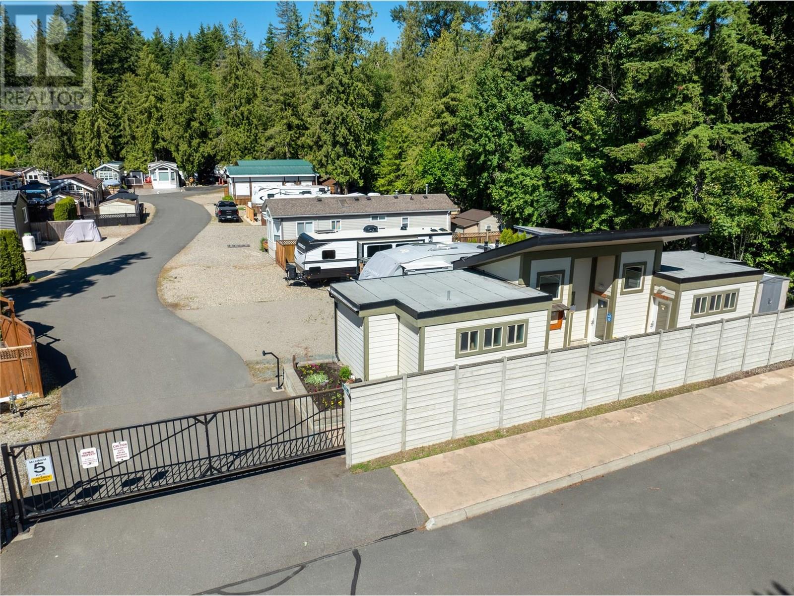 1131 Pine Grove Road Unit# 38, Scotch Creek, British Columbia  V0E 1M5 - Photo 40 - 10349523