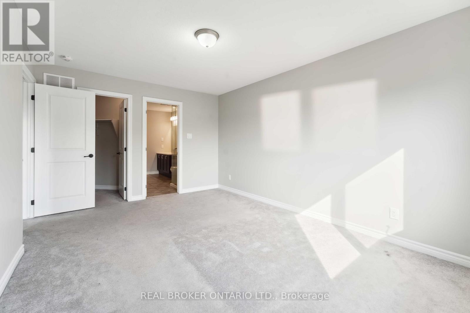 391 Rouncey Road, Ottawa, Ontario  K2V 0K4 - Photo 15 - X12219759
