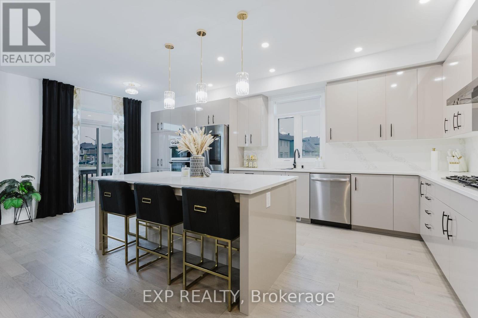 900 Duxbury Lane, Ottawa, Ontario  K4M 0M3 - Photo 18 - X12219797